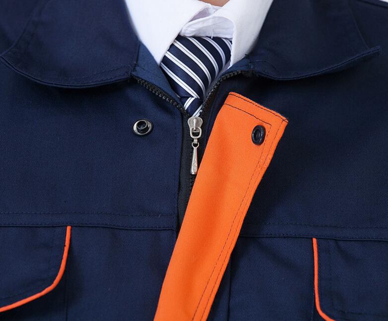 深藍色領口細節