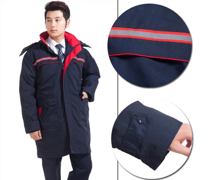 藏藍色棉衣款式圖