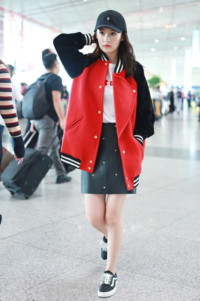 唐嫣時尚棒球夾克衫
