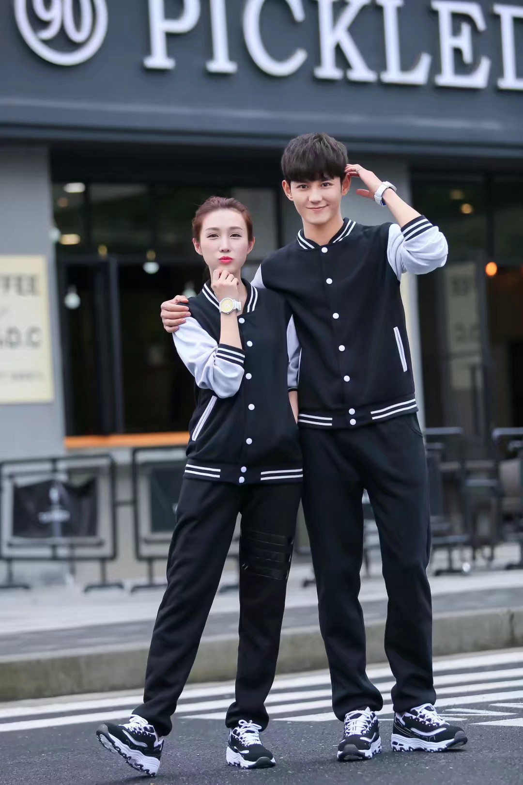 訂做定制棒球服(圖1) 訂做定制棒球服(圖1)